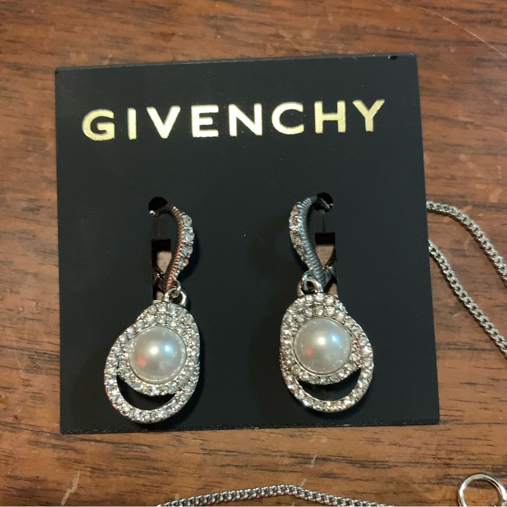 Givenchy Jewelry Set - Picture 12 of 14